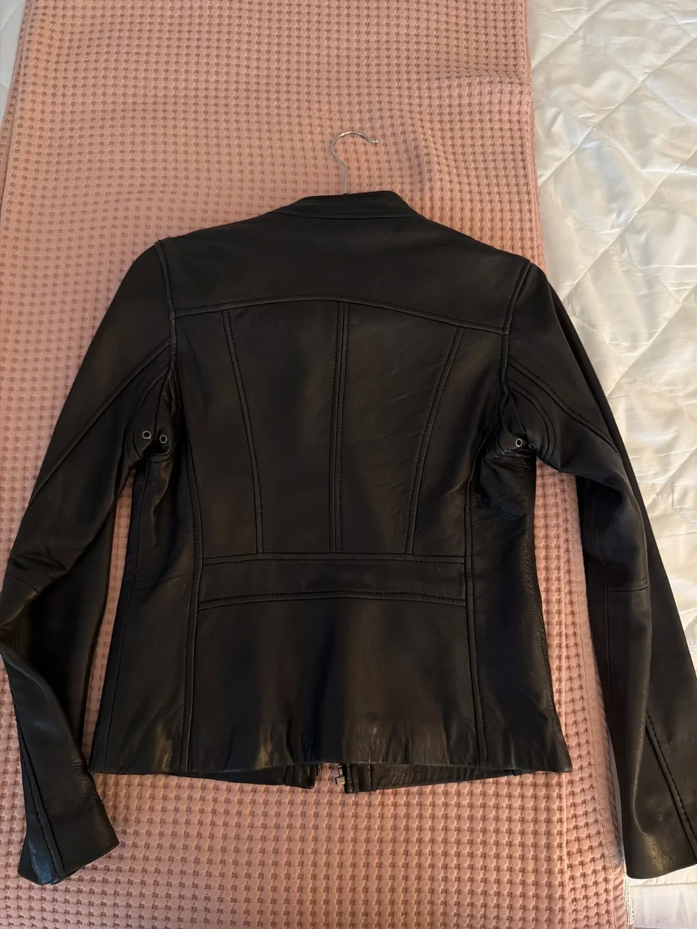 Michael Kohrs Women’s Black Leather Jacket Size S